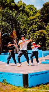 Ballroom Casa de Dança - Dança de Salão - Fit Dance - Hip Hop - Heels - Coreografias para Casamentos, Formaturas, Debutantes - Coreografia para Eventos - Escola de Dança em Caxias do Sul